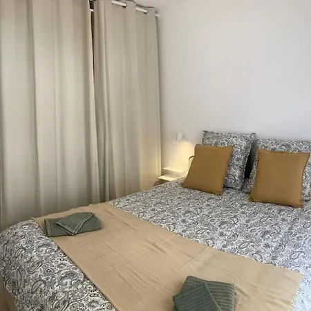 In 4br 8p Ac Free Parking 2 Mns Walk To Palais * Cannes