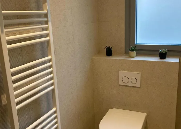 Townhouse Bellevue In 빌라 *