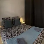 Villa In 4br 8p Ac Free Parking 2 Mns Walk To Palais *
