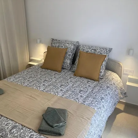 In 4br 8p Ac Free Parking 2 Mns Walk To Palais Villa Cannes