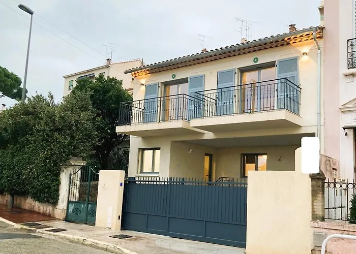 Townhouse Bellevue In Cannes