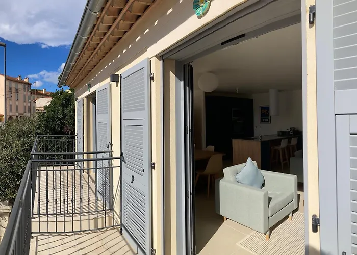 In 4br 8p Ac Free Parking 2 Mns Walk To Palais Villa Cannes